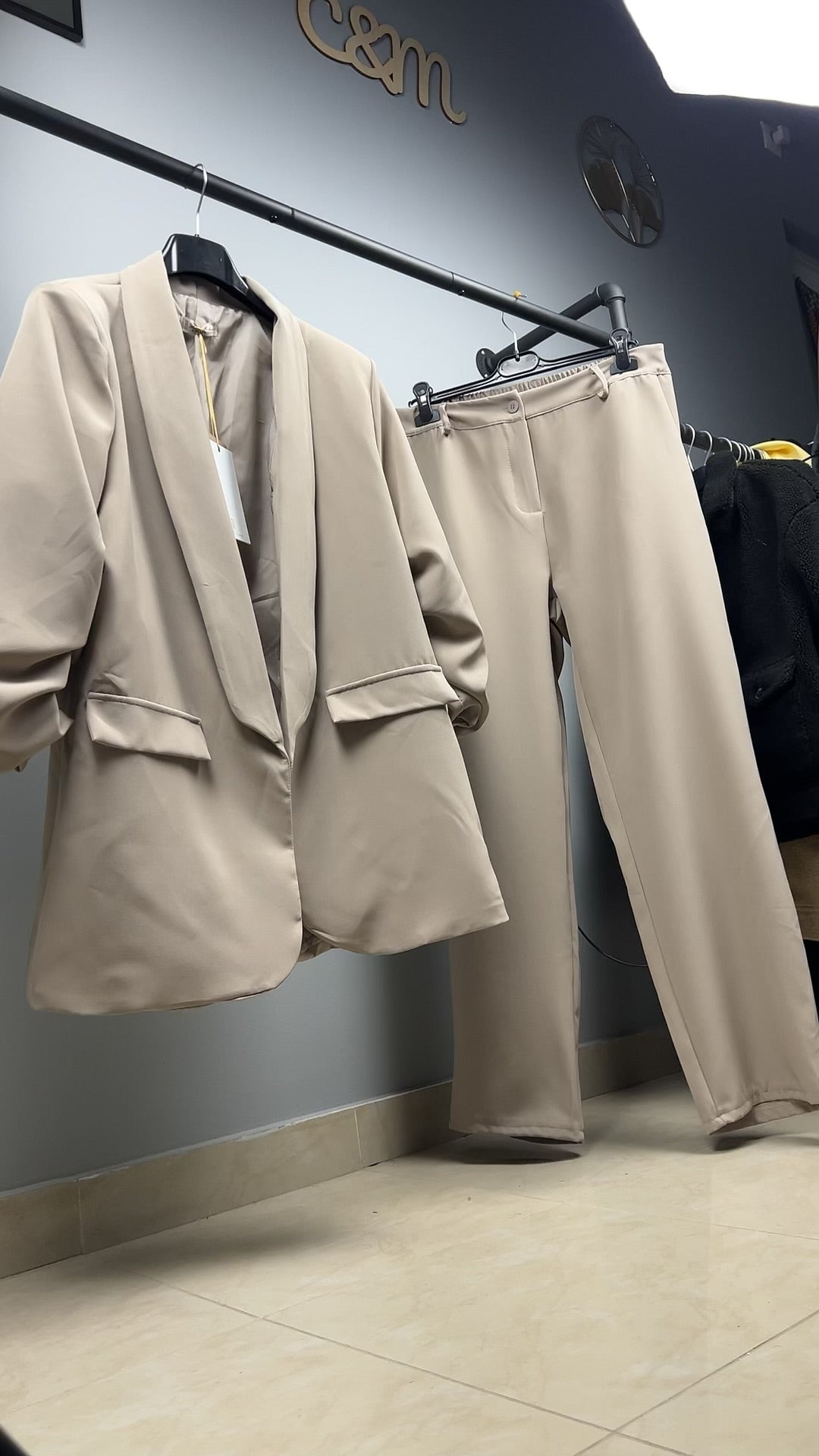 Σετ Βραδινό Γυναικείο Κοστούμι Plus Size - Χρώμα Πούρου | Ιδανικό Για 95-105kg | C&M