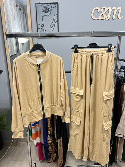1+1 Δώρο Σετ Βελούδινο Κρεμ Bomber Jacket Cargo Παντελόνι | C&M