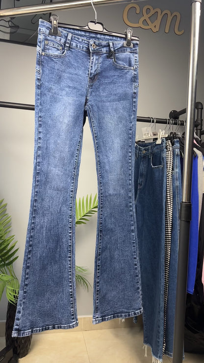Μπλε Τζιν Flare Καμπάνα Push-Up Effect Ψηλόμεσο Bootcut | C&M